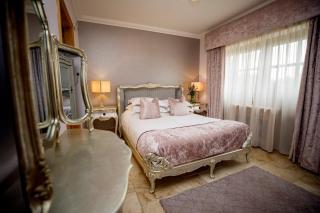 Mulberry House - Swansea - 6