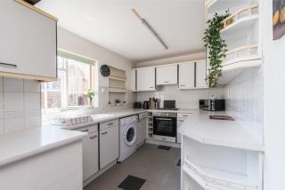 Characterful 2 bed apartment - Spacious & Comfy - Castle Donington - 4
