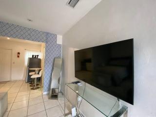 Small House Near Airport Beach - Wynwood - Miami - 7