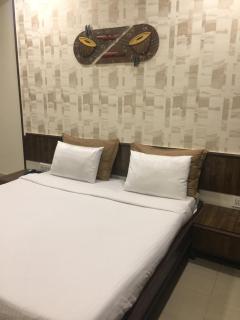 Hotel Jawahar - Ulhasnagar - 8