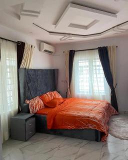 Immaculate 2-Bed Apartment in Lekki Ajah - Lekki - 7