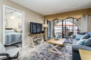 The "Angler's Way" Condo I 5th Floor w/ Views of Factory Bay - 8