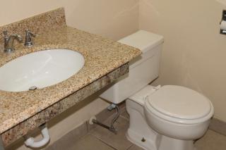 Executive Inn - Zanesville - 7
