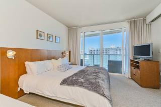 1 BR at Fort Lauderdale - 3