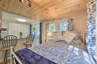 Lush Edgecomb Studio Cottage with Fire Table! - 1