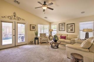 Chic Maricopa Getaway with Outdoor Oasis and Pool - Maricopa - 7