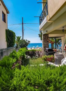 SEAFRONT PRIVILEGE HOUSE Nikiti Beach - Nikiti - 8