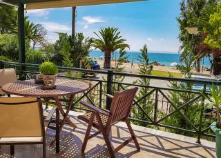 SEAFRONT PRIVILEGE HOUSE Nikiti Beach - Nikiti - 0