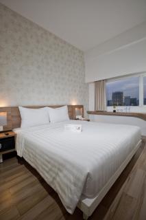 Whiz Hotel Cikini Jakarta - Jakarta - 2