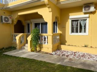 Lovely 2 Bedroom Apartment in Quiet Neighborhood! - Philipsburg - 1