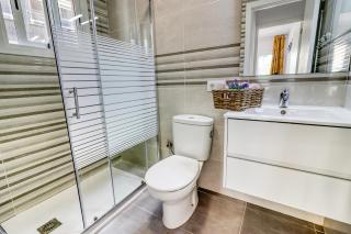Cozy main square and beachfront 3-bedrooms apartment - Los Cristianos - 4