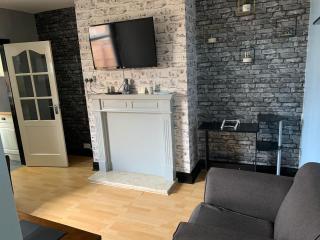 Ovington Grove 1 free parking fully equipped kitchen 3 bedrooms Netflix - 9