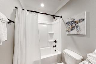 Beach Cottage East - 5