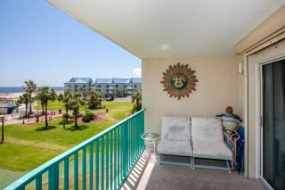 Plantation Palms 6305 - 9