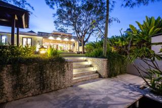 Luxury 5-Bedrooms Private Pool Villa Ungasan Bali - Ungasan - 5