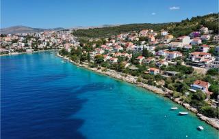 Awesome Home In Okrug Gornji With Wifi - Trogir - 9