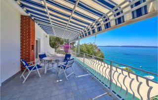 Awesome Home In Okrug Gornji With Wifi - Trogir - 8