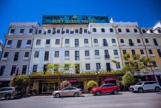 RubyQueen HaLong Hotel - Hạ Long - 0