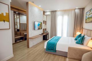 RubyQueen HaLong Hotel - Ha Long - 9