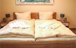 Nice Home In Gützkow With Wifi - 4