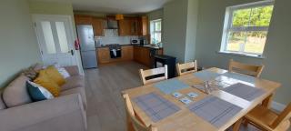 Bantry - House - Sleeps 6 - Sea Views - Parking - 8