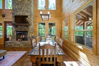 Smoky Bear - Broken Bow - 3