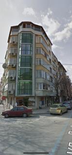 White Central Apartment - Varna - 9