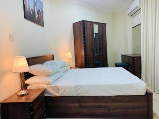 Chelsea Gardens Apartment - Doha - 1