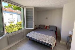 Charming townhouse with garden in the City of Love - 2