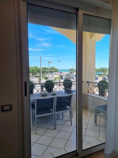 BMP APARTMENT ATMOSPHERE 2 CENTRALE, VISTA MARE, parcheggio - Riccione - 0
