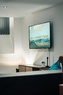 Bv Comfy Basement Apartment At Conditioning House - 5