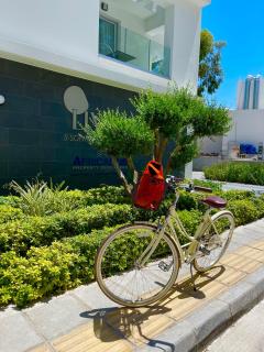 LIV URBAN Suites - 7
