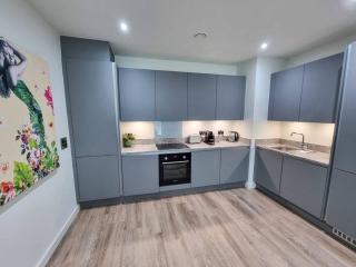 4 Bed Townhouse Free Parking Piccadilly - 7