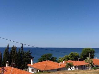 THE HOUSE WITH THE VIEW - Nikiti - 8
