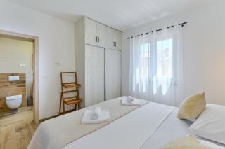 Luxury villa with pool,jacuzzi and sauna04 - by TA Leut Agency - Privlaka - 7
