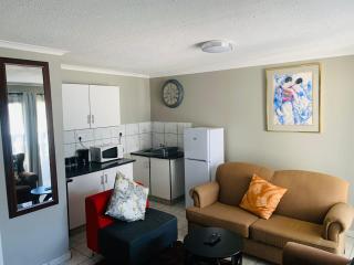 Xaba Guest Lodge - 9