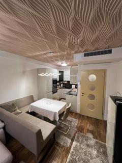 Párizsi Udvar Prémium Apartman - 8