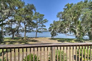 Waterfront Retreat, Near Fishing and Boating! - 9