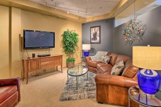 Idyllic Dtwn Anchorage Condo with Fireplace! - 0