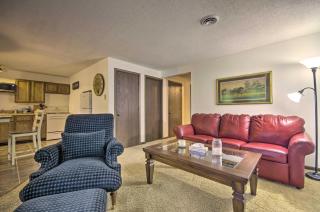 Cozy Hallsville Apartment with Shared Hot Tub! - - 6