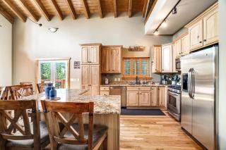 The Lodge at Prunes Place - 3