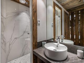 Chalet luxueux avec 5 chambres, hammam, cheminée et grande terrasse au cœur de Val d'Isère - FR-1-567-34 - Val dʼIsère - 1