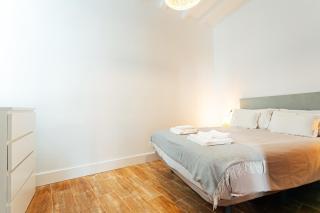 Peral Suite Sevilla - 6