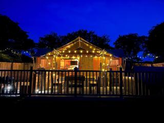 Jungle Book Safari Tent - Tenby - 6