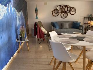 Private Pool & Garden - walk to Beach & Marbella - 4