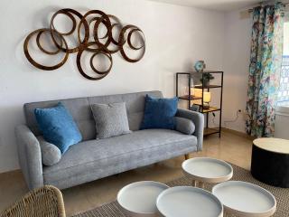 Private Pool & Garden - walk to Beach & Marbella - 8