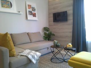 Alexandra Apartment Hajdúszoboszló - Chic Flat - 0