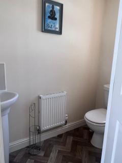 Centrally Located Lincolnshire Home With Free Parking On Premises - Lincolnshire - 7