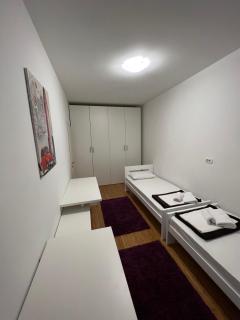Queen City Apartment - 4