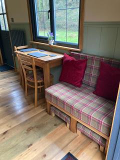 Brook the Shepherd Hut - 8